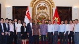 Vietnam, Singapore relations thrive
