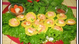 What do you know about banh khot?