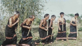 Dinh Tut flute - a traditional instrument of Gie Trieng