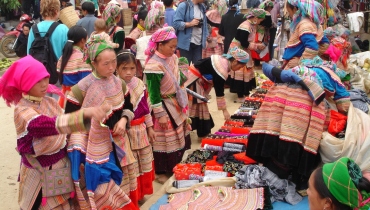 Multicolour Dong Van market, Ha Giang