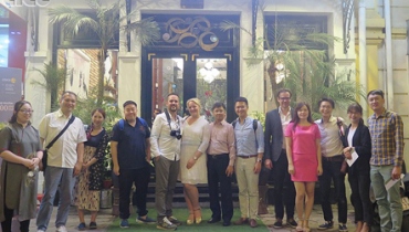 Australia supports Vietnam on online education